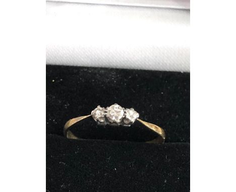 Antique diamond trilogy ring weight 1.5g 