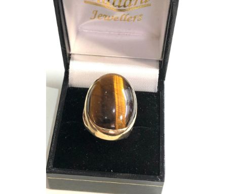 9ct gold large tigers eye  ring weight 10g 