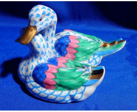 A HEREND, HUNGARY, GROUP OF TWO DUCKS with blue scale pattern 11cm long