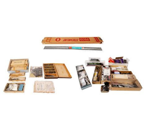 A selection of model train and railway accessories, including: a selection of Peco Streamline track, in its box; a Tri-ang Ra