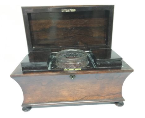 A Quality Early Victorian Rosewood tea caddy with a well fitted interior 35cm approximately.