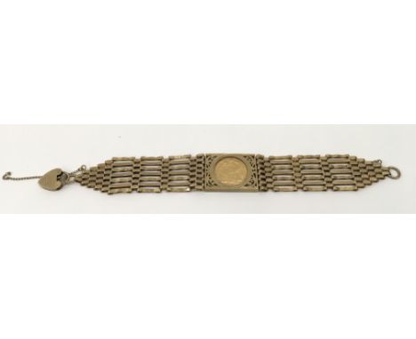 A 9ct gold, wide gate bracelet set with 1905 sovereign and padlock clasp.Approx 26.9g, 20 cm long