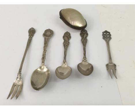 Three silver spoons and mother of pearl pill box