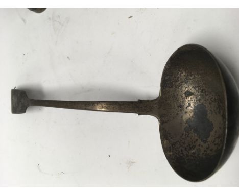 A Georgian silver ladle 281 grams