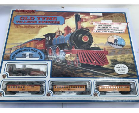 Bachmann E-Z track system, HO/OO scale , Old Tyme village express, boxed