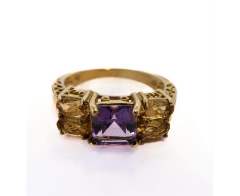 A 10-carat gold amethyst and citrine ring, size N/O