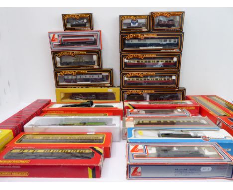 27 boxed 00 gauge Hornby, Lima and Palitoy 'Mainline Railways' models to include eight engines (one being a B.R. Standard Cla