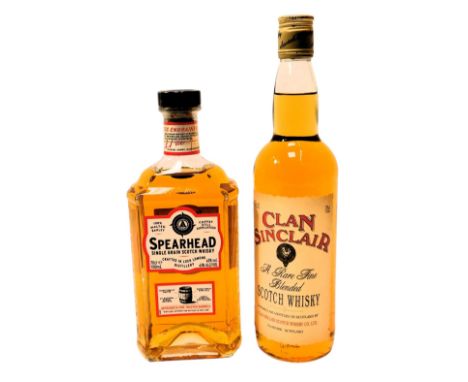 Spearhead Single Grain Scotch Whisky, 43% vol, 70cl, and Clan Sinclair Blended Scotch Whisky, 40% vol, 70cl. (2)