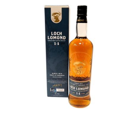 Loch Lomond Single Malt Scotch Whisky, aged fourteen years, 46% vol, 70cl, boxed.