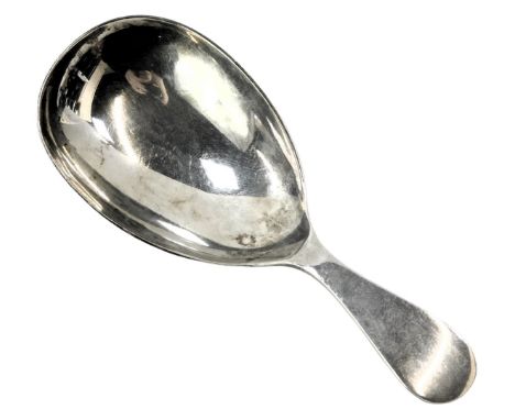 A George VI silver caddy spoon, with Fiddle pattern top, by Henry Holland of Holland, Sheffield 1941, 0.57oz. 
