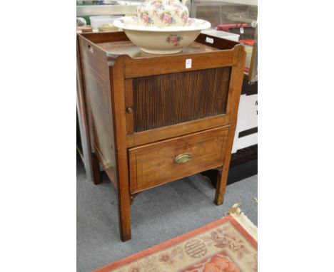 A George III mahogany night commode.