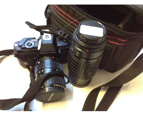 PENTAX 35MM CAMERA IN A CASE    C