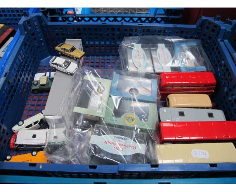 Twenty Items 1:76 Scale Diecast Vehicles Boxed and Loose, by Oxford, Corgi and EFE, twelve cars, five busses/coach, Stobart A