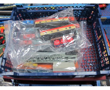 Four Lima "OO"Gauge/4mm Motorail/British Leyland Car Transporters, unboxed very good, two Lima "Tartan Arrow" baggage coaches