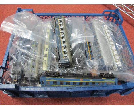 A Lima "OO"Gauge/4mm Class 33 Bo-Bo Diesel Locomotive, BR blue R/No D6524, unboxed, playworn, plus two LIMA "OO"Gauge LMS mar