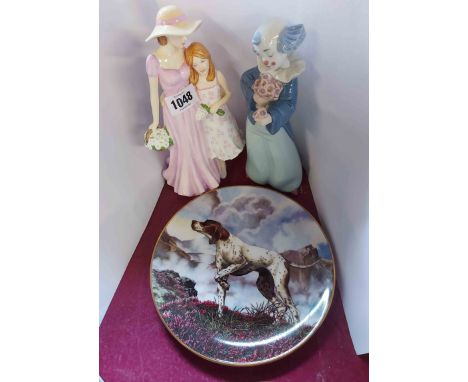 A Royal Doulton bone china figurine Togetherness HN5589 - sold with a Dogs in Action collector's plate depicting a pointer an