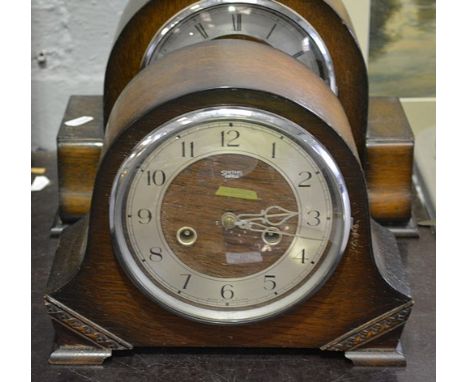 Oak cased banjo shape aneroid wall barometer, silvered dial signed J P Davies, Boston, 74cm and two oak cased mantel clocks (