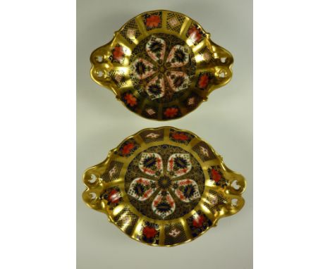 Two pedestal Royal Crown Derby trinket dishes, both pattern no. 1128, dated 1966 and 1980