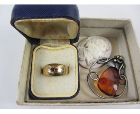 Scandinavian vintage Art Nouveau amber set brooch stamped 925 EM, hallmarked 9ct gold ring star set with a ruby and a cameo