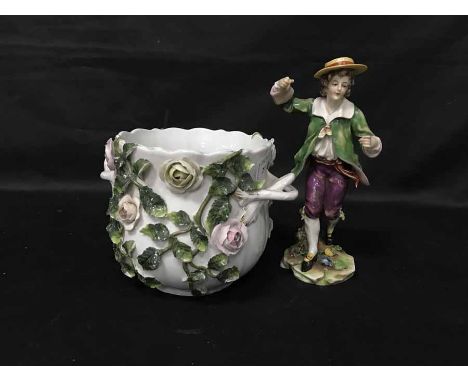 LOT OF COLLECTABLES comprising two Continental ceramic figures, two ceramic vases with flower adornments (4)