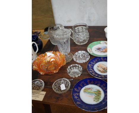 Collection of glass ware to include cabinet plates 