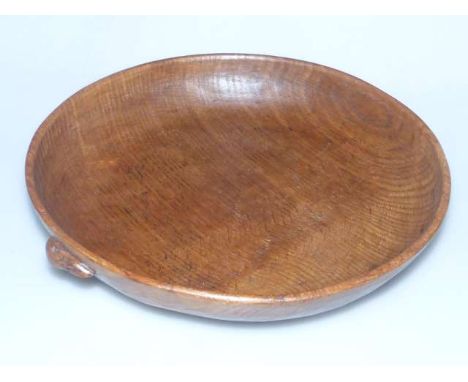 Vintage Robert 'Mouseman' Thompson oak bowl, 26cm