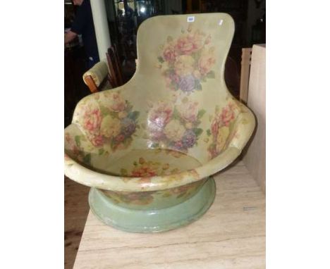 Vintage style bath chair with floral pattern decoration