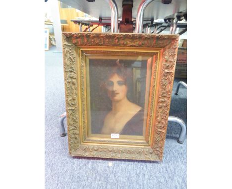 EARLY 20th CENTURY ENGLISH SCHOOL OIL PAINTING ON CANVAS BUST PORTRAIT OF A YOUNG WOMAN 14" X 16"