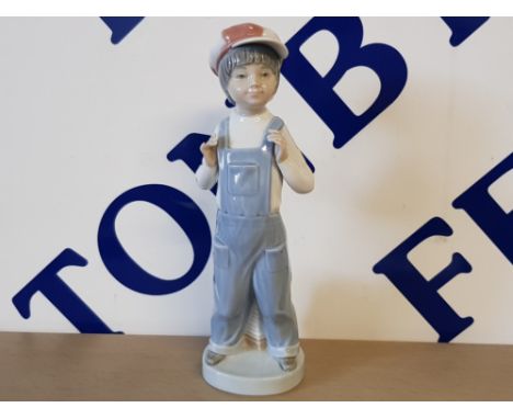 LLADRO FIGURE 4898 BOY FROM MADRID IN DUNGAREES WITH ACCORDION