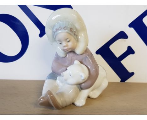 LLADRO FIGURE 1195 ESKIMO BOY PLAYING WITH POLAR BEAR CUB