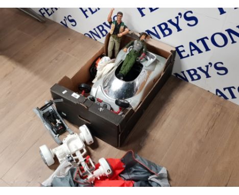 VINTAGE ACTION MEN AND VEHICLES