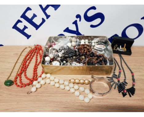 COSTUME JEWELLERY TO INCLUDE TWO HEMATITE NECKLACES GLASS CORAL EFFECT THREE ROW NECKLACE MONET BROOCH CUFFLINKS AND OTHERS