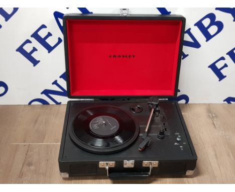 VINTAGE PORTABLE CROSLEY TURNTABLE, MODEL NUMBER CR8005A-BK