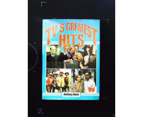 TV's Greatest Hits hardback book by Anthony Davis. Published 1988 Boxtree Ltd 1st edition ISBN 1 85283 237 1. 141 pages. Fine