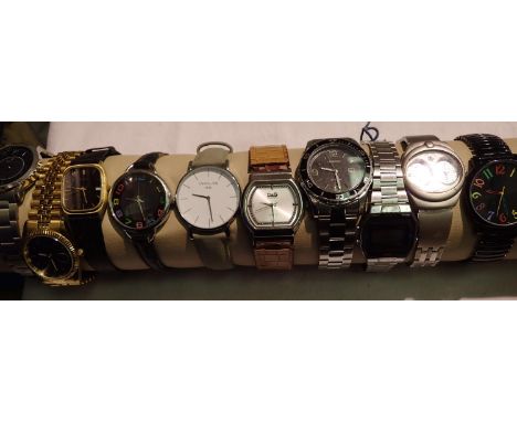 Twelve watches including Sekowda, Casio and Chronos, all working at lotting. P&amp;P Group 1 (£14+VAT for the first lot and £