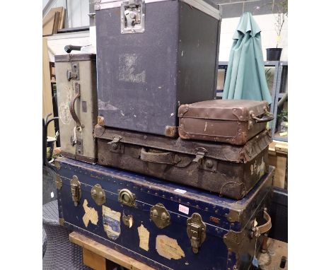 Four vintage cases including a steamer trunk. Not available for in-house P&amp;P, contact Paul O'Hea at Mailboxes on 01925 65