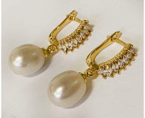 PEARL &amp; TOPAZ EARRINGS