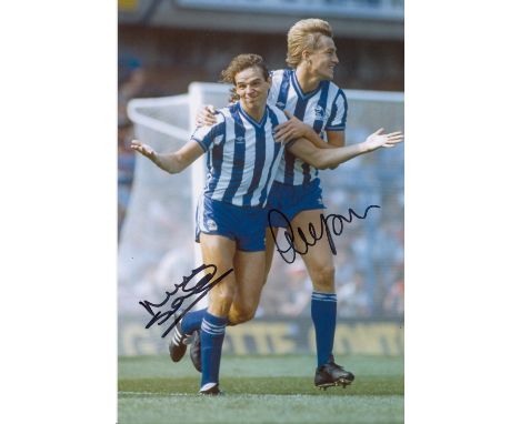 Football Autographed Sheffield Wednesday 12 X 8 inch signed Photo Colour , Depicting Sheffield Wednesdays Mel Sterland Celebr