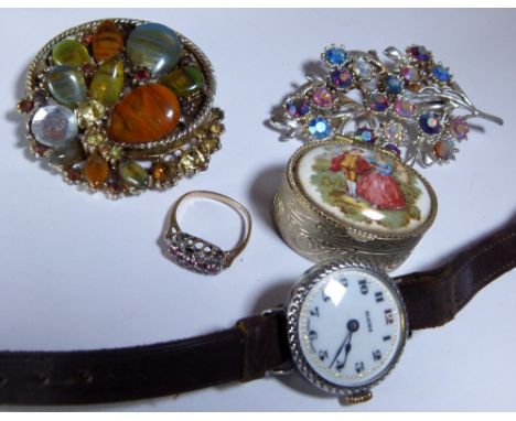 MIXED JEWELLERY. Diamond 9 ct gold ring, silver ring and two costume brooches 