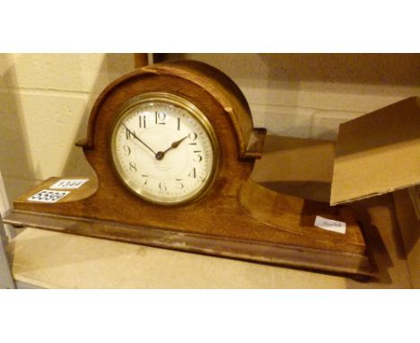 MANTLE CLOCK. A, Williamson Rochdale oak cased mantle clock 