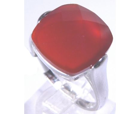 SILVER RING. Sterling silver faceted red stone solitaire ring