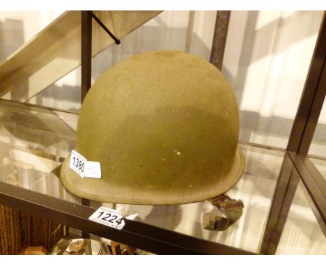 AMERICAN HELMET. American steel helmet with original lining