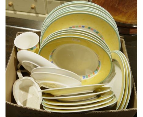 Villeroy &amp; Boch 'Twist Alea Limone' seven dinner plates, four soup bowls, three pudding bowls, five side plates, a gravy 