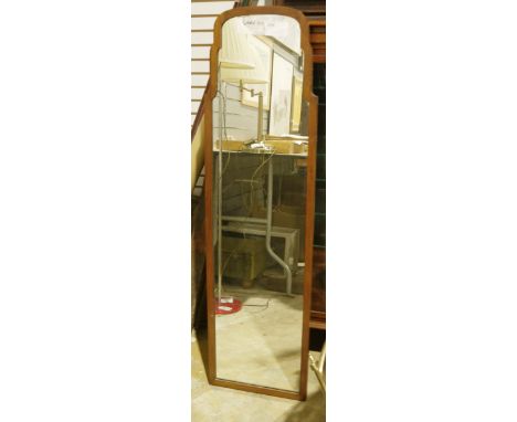 Mahogany-framed dressing mirror, 23cm high&nbsp;