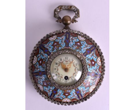 AN EARLY 20TH CENTURY TIFFANY AND CO CHAMPLEVE ENAMEL STRUT CLOCK with foliate painted dial and diamonte type surround. 5.5in