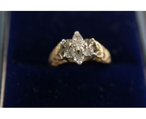 9ct Gold ring set with diamonds Size O 