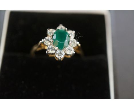 9ct Gold ring set with green &amp; clear stones Size Q