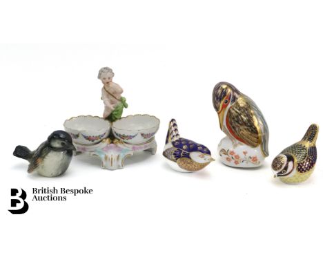 Three Royal Crown Derby birds, including a kingfisher 11.5 cms h, Wren and Coaltit together with a Goebel song bird. This lot