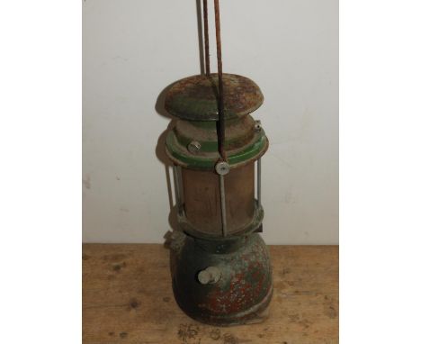 Tilley Lamp 