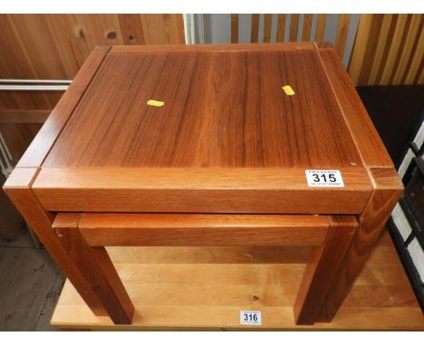 Pair of Light Wood Lamp Tables 